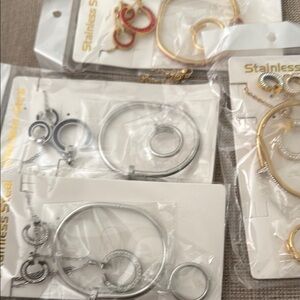 Elegant Gold and Silver Hoop Earrings Set. 1x 15